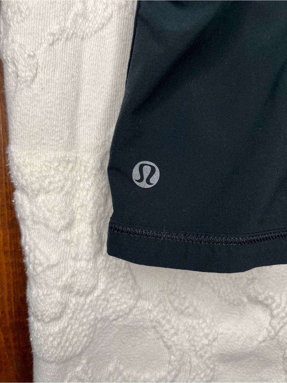 Lululemon Black Run: Track Attack Skirt - Size 8 - Picture 2 of 6